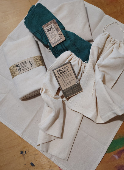 Set of 13 Towels and cotton bags Baker's Dozen