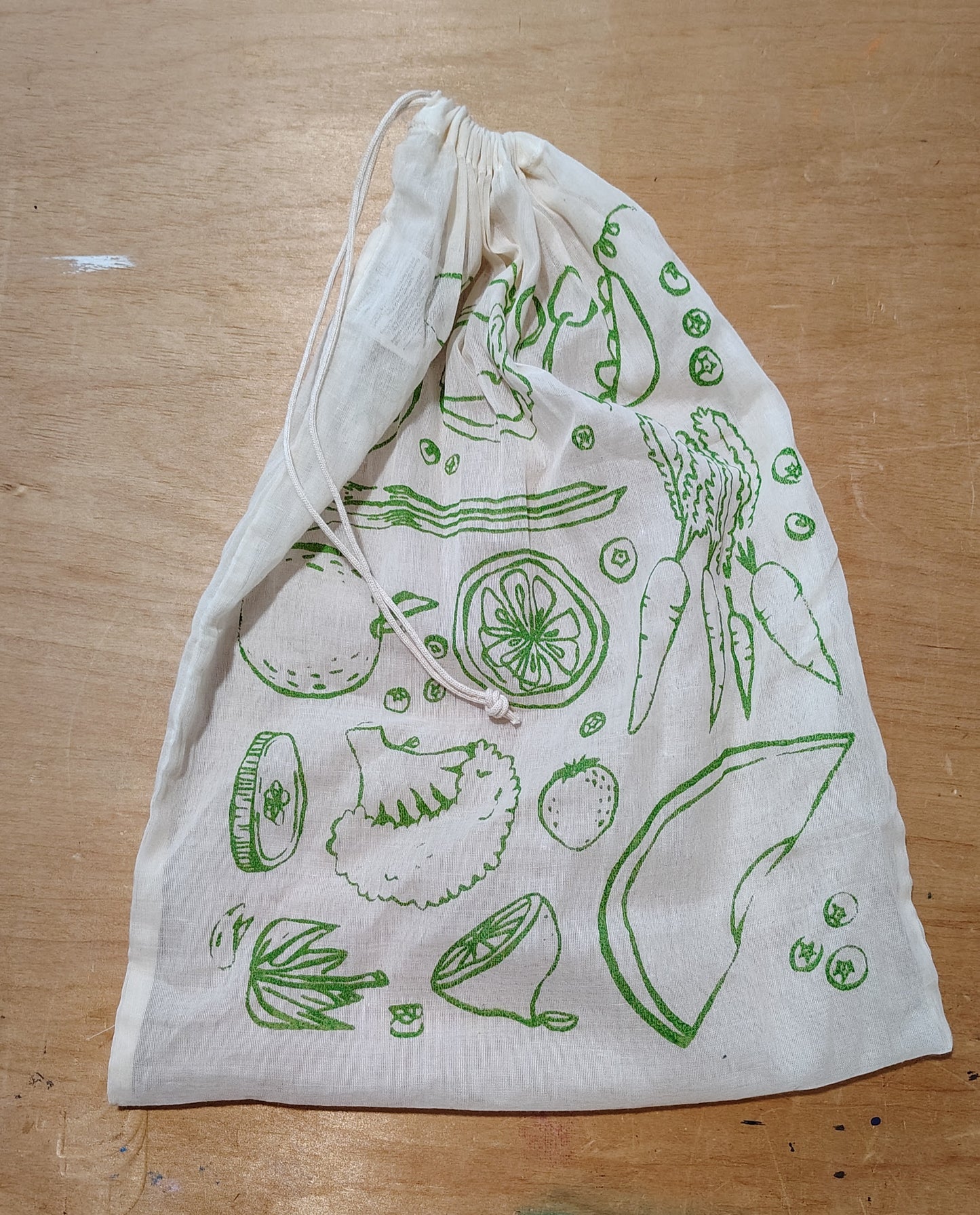 Gauzy Produce Bag Fruit and Veg Print